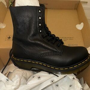 NWT doc martens